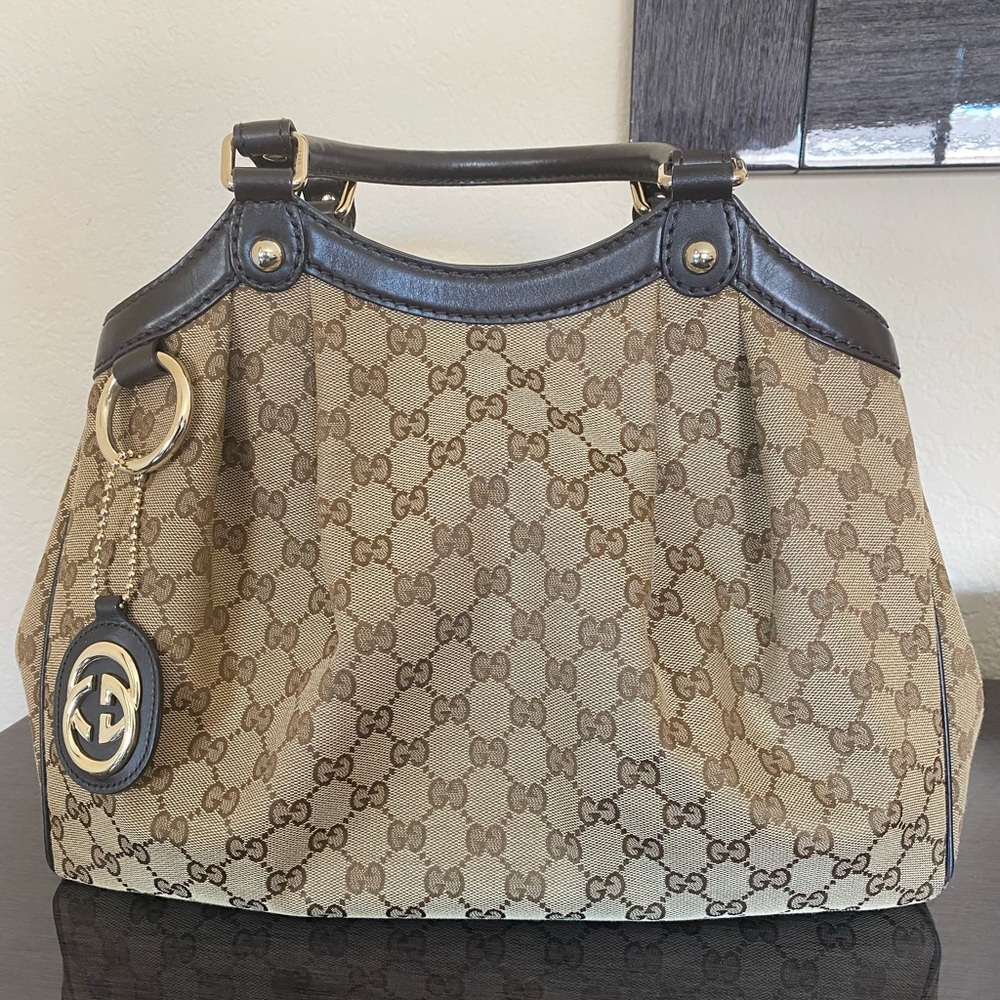 Gucci Medium Sukey tote GG Canvas